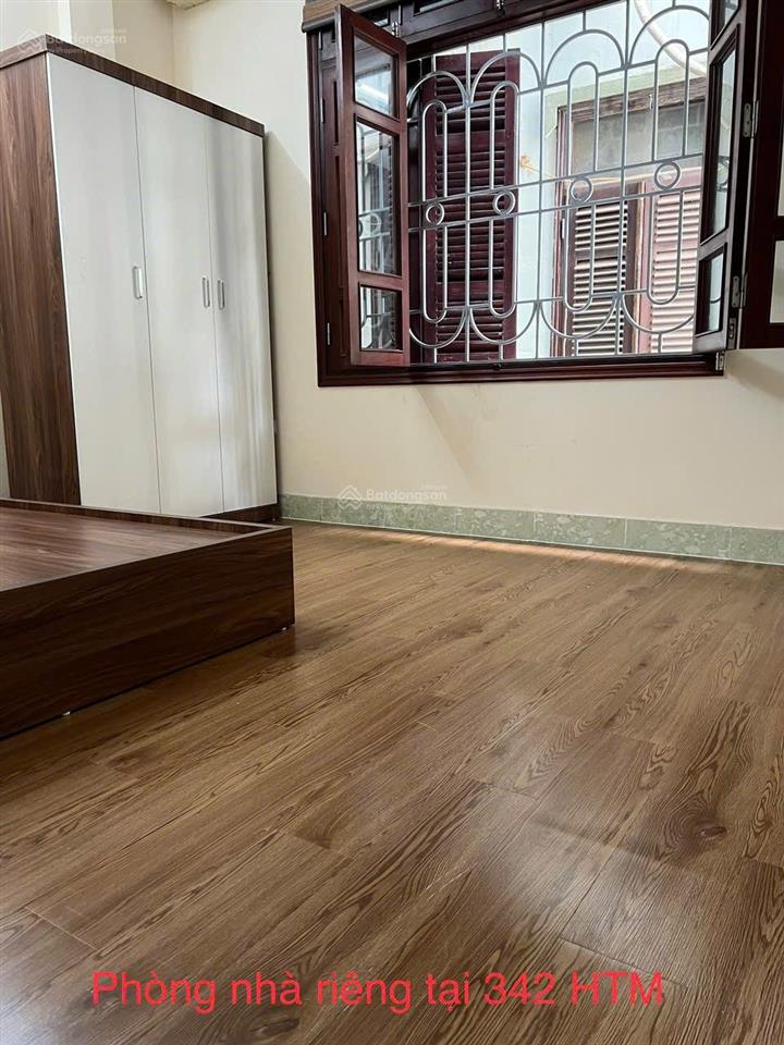 Bán nhà dân xây tại hồ tùng mậu 4 tầng 5 phòng