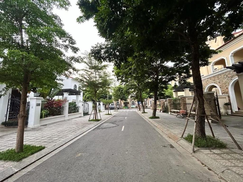 Biệt thự nam an khánh hoài đức  kđt vista lago