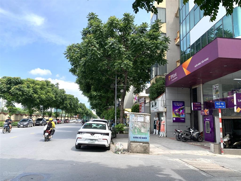 Bán tòa căn hộ dịch vụ cao cấp mặt ngõ 192 lê trọng tấn thanh xuân