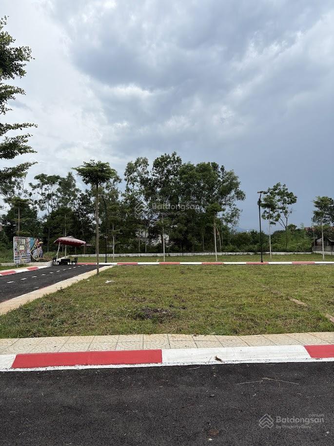 Bán đất 100m2, 40 triệu / m2 tại hòa lạc, hà nội