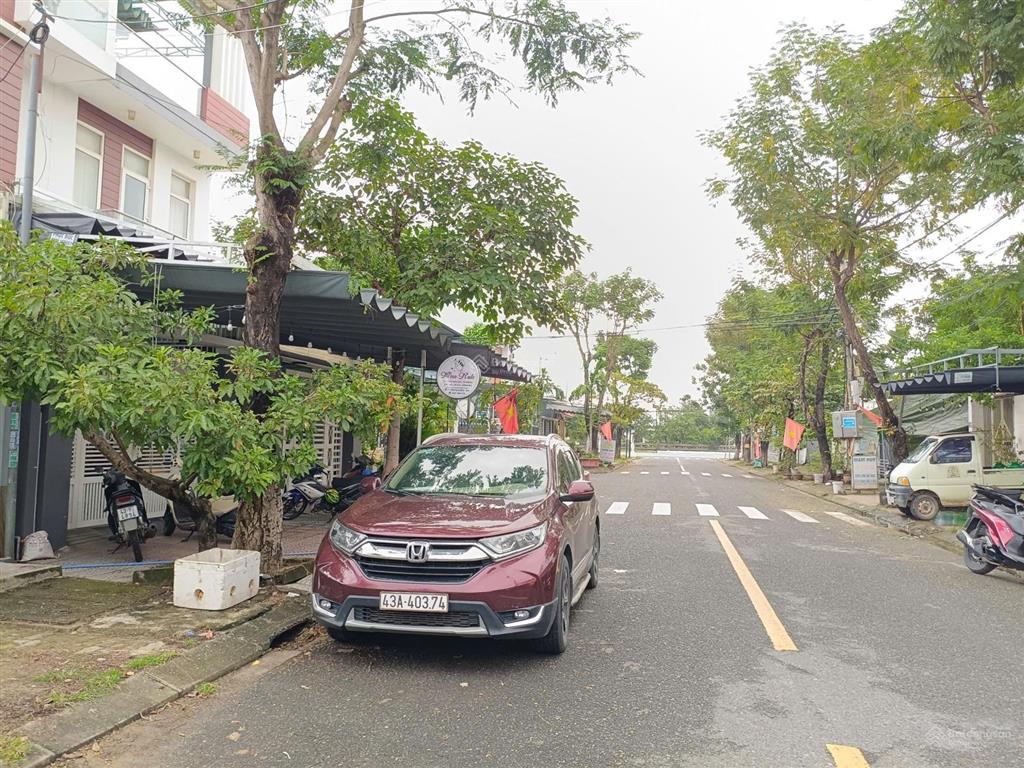 Đất đào nghiễm 100m  gần vin làng vân, khu thương mại tự do  cách ql1a chỉ hơn 100m