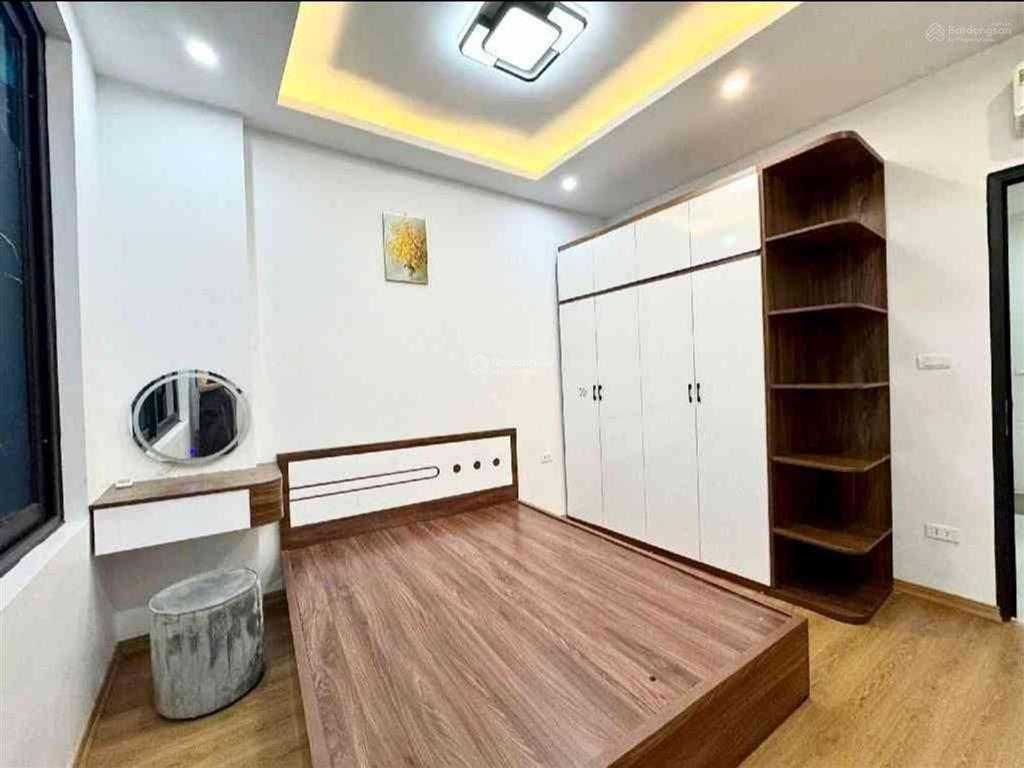 Bán chung cư mini 34m2 tại khương trung, 9,8 tỷ, 8pn, 8wc, pháp lý đầy đủ