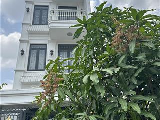 Chính chủ bán nhà góc 2 mặt tiền võ văn hát quận 9