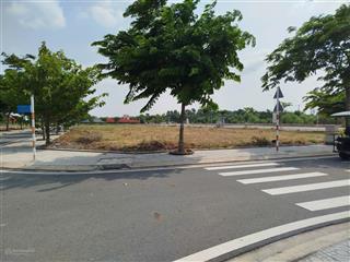 Đất nền sổ hồng riêng liền kề vinhomes hóc môn giá chỉ 21,8 triệu/m2