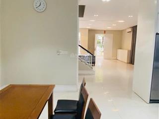 Cho thuê biệt thự hoa sữa view sông full nội thất vinhomes riverside 45 triệu đồng/tháng
