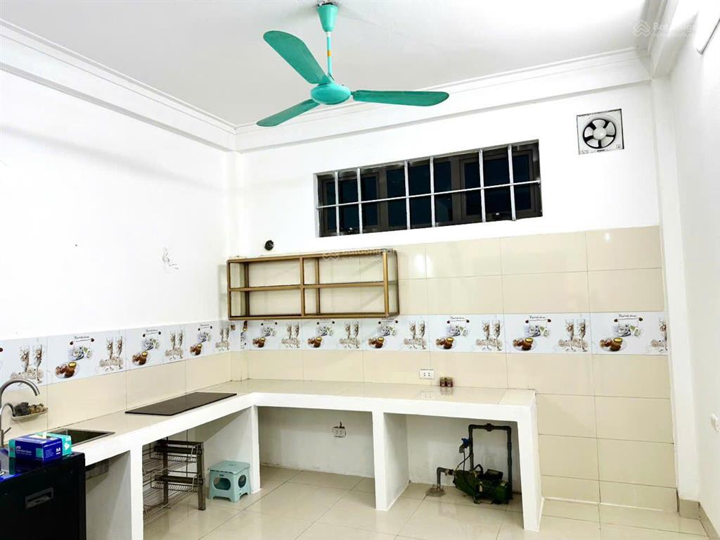 Phân lô  ngõ ô tô  3 tầng nhà đẹp  biên giang  giá chỉ 3.** tỷ
