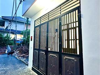 Phân lô  ngõ ô tô  3 tầng nhà đẹp  biên giang  giá chỉ 3.** tỷ
