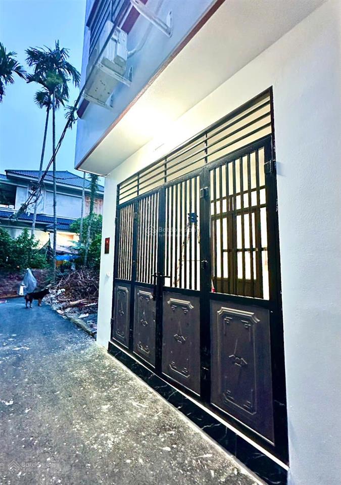 51m2 sổ  3 tầng nhà thoáng đẹp ngõ ô tô  biên giang  giá chỉ 3.95 tỷ