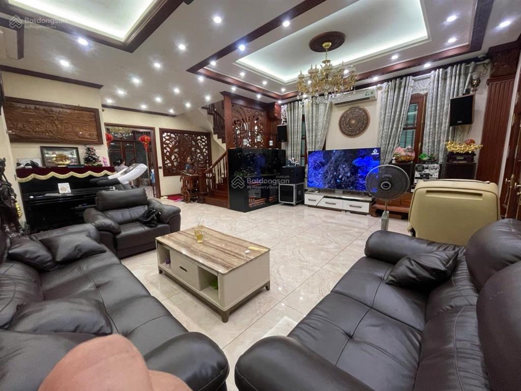 Cần bán nhanh biệt thự liền kề 183 hoàng văn thái. 85m2. 5 tầng. mt 5m. giá 36tỷ