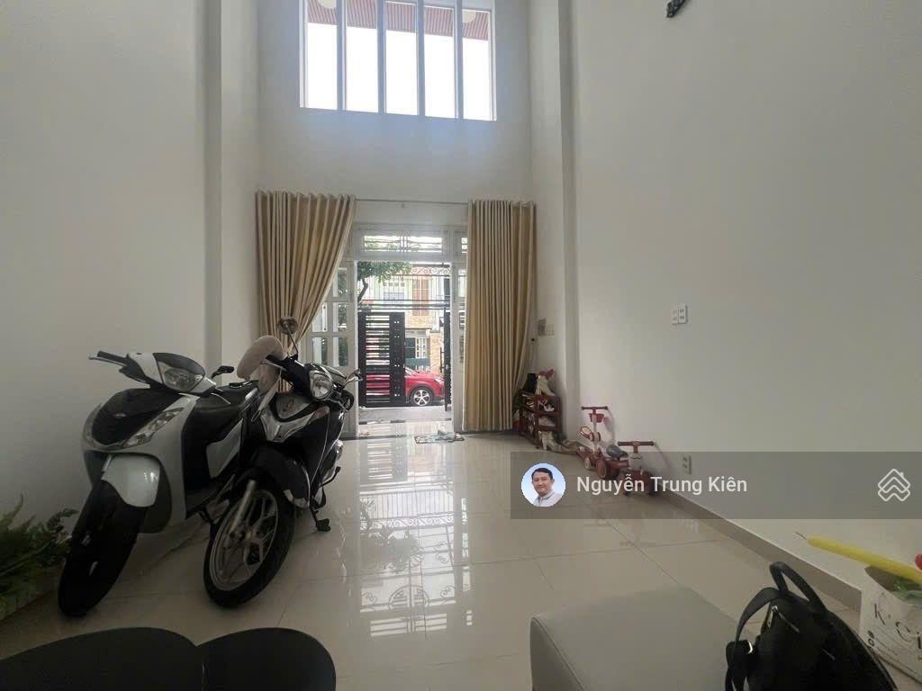 Bán nhà hxh lâm văn bền, tân thuận tây, quận 7, 80m2 hàng hiếm, chỉ hơn 8 tỷ