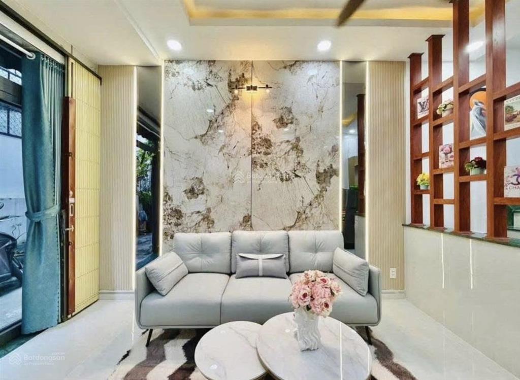 Bán gấp căn nhà siêu đẹp ngay đường bình giã phường 13 quận tân bình 34,2m2 giá chỉ 2tỷ950