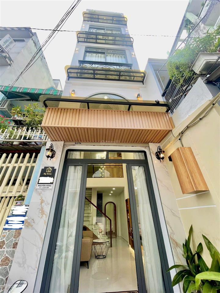 Bán nhà gấp ngay đường nguyên hồng p11 q. bình thạnh  45,6m2 sổ hồng riêng