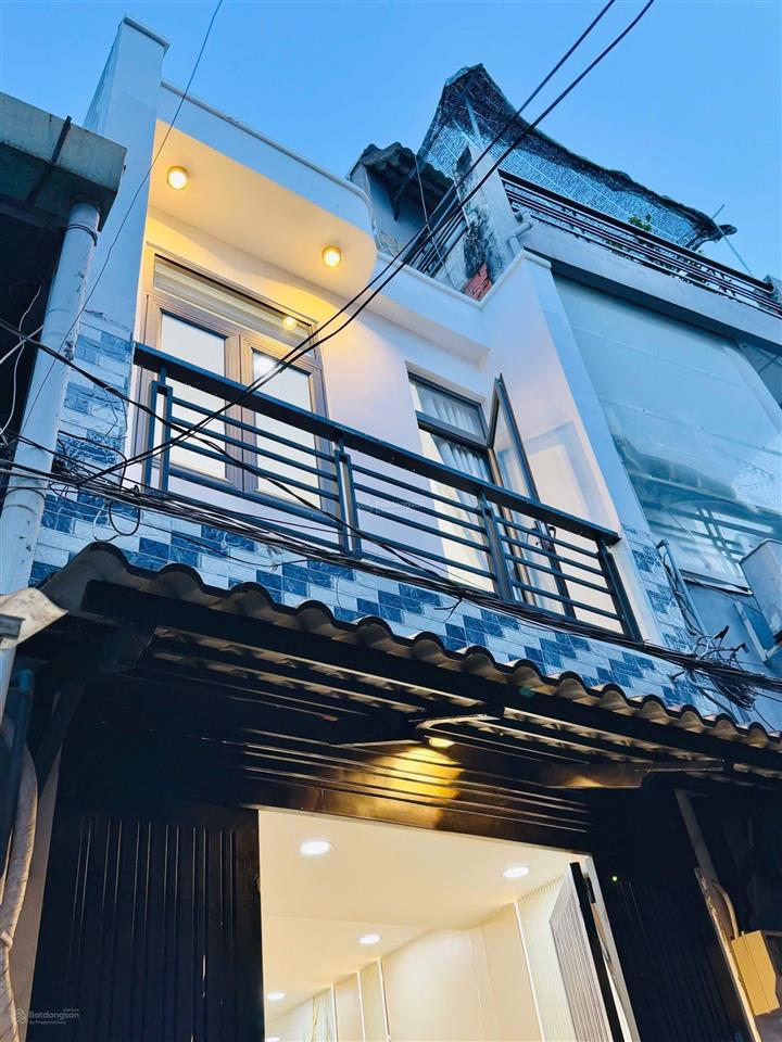 Bán nhà đẹp tặng nội thấy y hình chỉ 2tỷ900 ngay đường nguyễn du p5 q.gò vấp 40m2