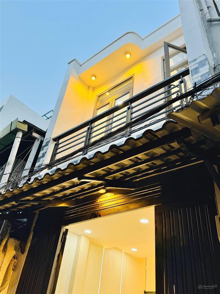 Bán nhà đẹp tặng nội thấy y hình chỉ 2tỷ900 ngay đường nguyễn du p5 q.gò vấp 40m2