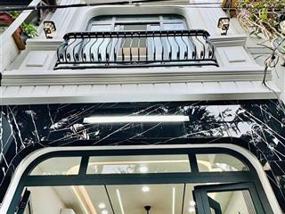 Giá sốc hôm naychỉ 4tỷ190 có ngay nhà ngay đường lê quang định p14 q.bình thạnh58,1m2 nhà mới đẹp