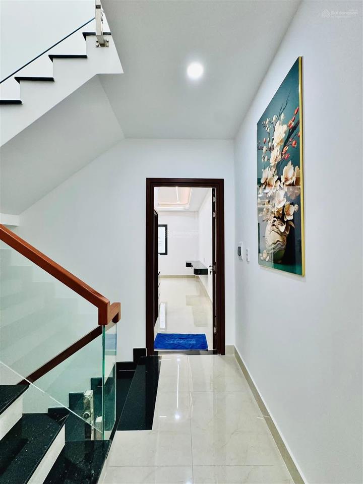 Giá sốc hôm naychỉ 4tỷ190 có ngay nhà ngay đường lê quang định p14 q.bình thạnh58,1m2 nhà mới đẹp