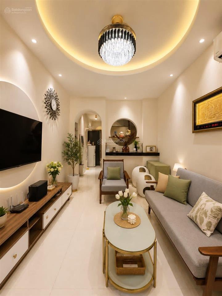 Siêu phẩm hiếm nhất khu ngã 7 lý thái tổ ngay trung tâm q10 hẻm xe hơi42m2 chỉ 2tỷ850