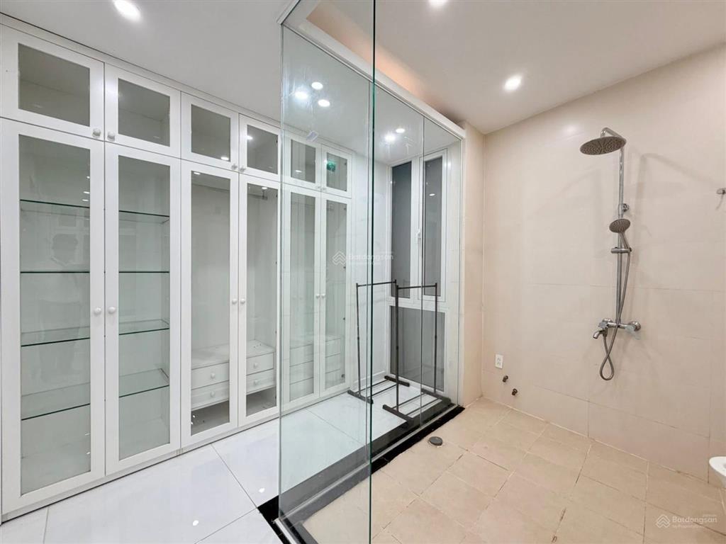 Nhà ngay đại học văn lang cơ sở 3 42m2 chỉ 2tỷ980 đường đặng thuỳ trâm p.14 q.bình thạnh