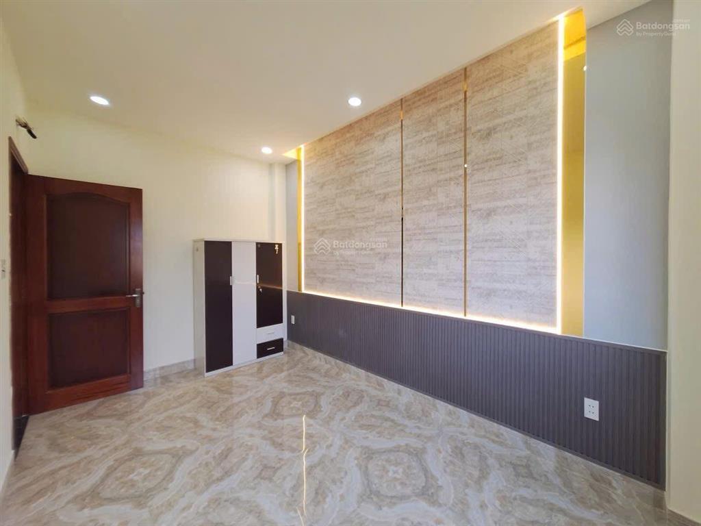 Nhà q12 chỉ 2tỷ351,7m2 ô tô đậu trước cửa ngay đường thạnh lộc 29