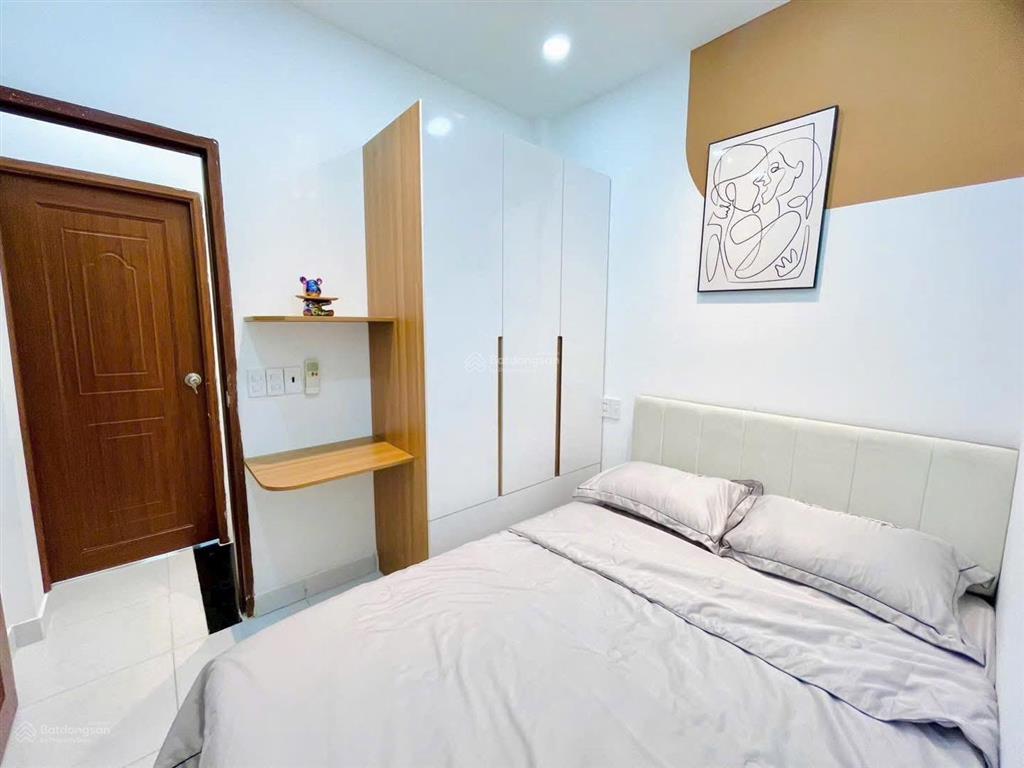 Hàng mới khu vip chỉ 3tỷ3 đường phan văn trị q.bình thạnh  diện tích 33,6m