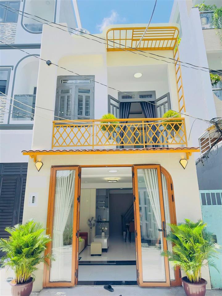 Nhà đúc vuông vức ở đường quang trung, gò vấp  36m2