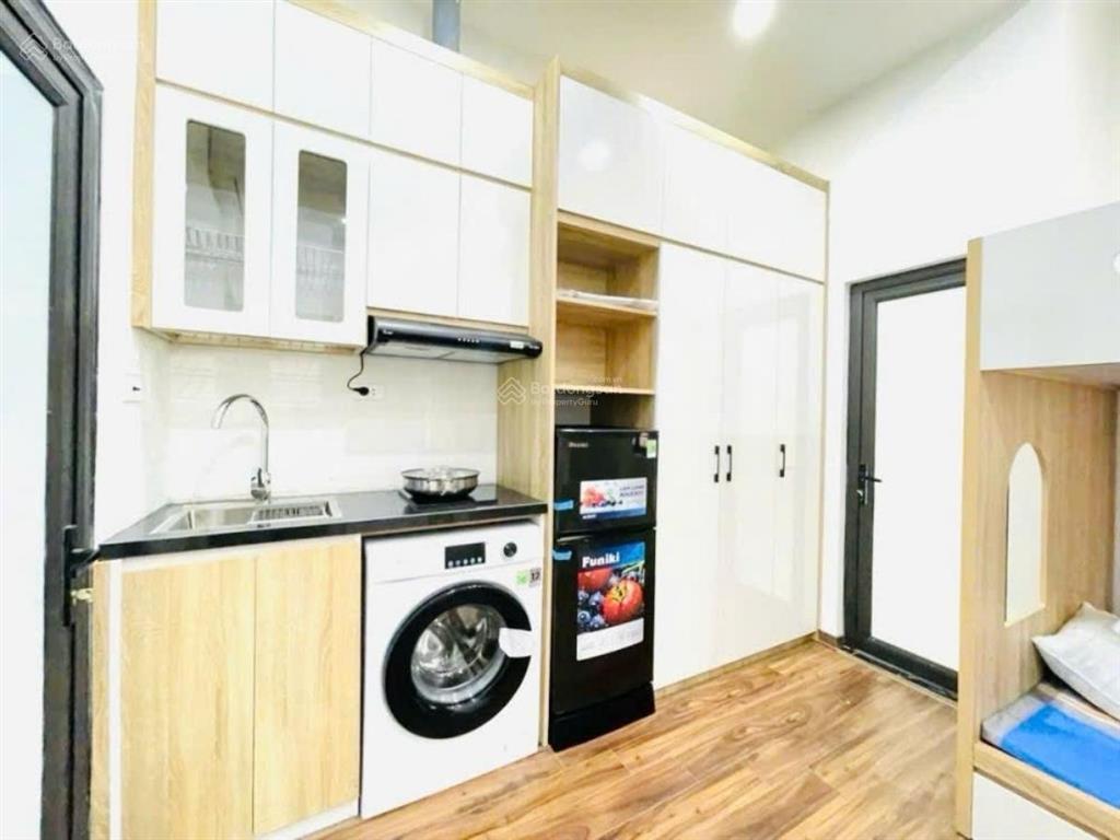 Siêu rẻ! toà chdv đường láng 65m2*6t*8pkk, dt 700tr/n, ngõ thông 4 phía , 150m ra phố, pccc/gpxd