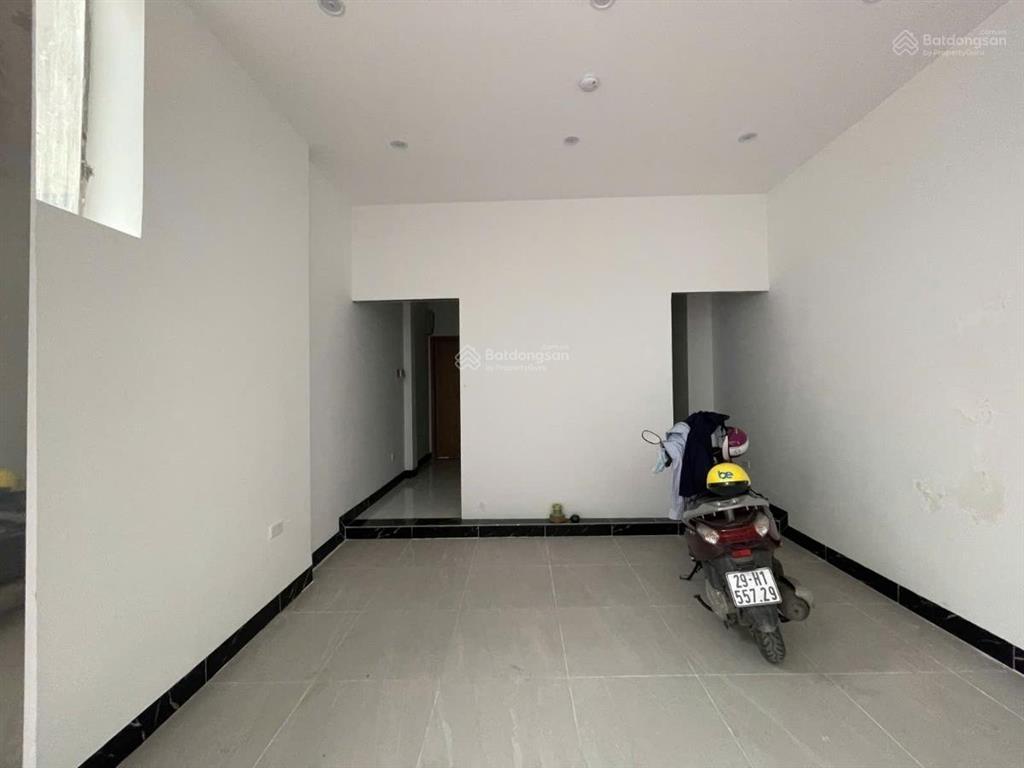 Siêu rẻ! toà chdv đường láng 65m2*6t*8pkk, dt 700tr/n, ngõ thông 4 phía , 150m ra phố, pccc/gpxd