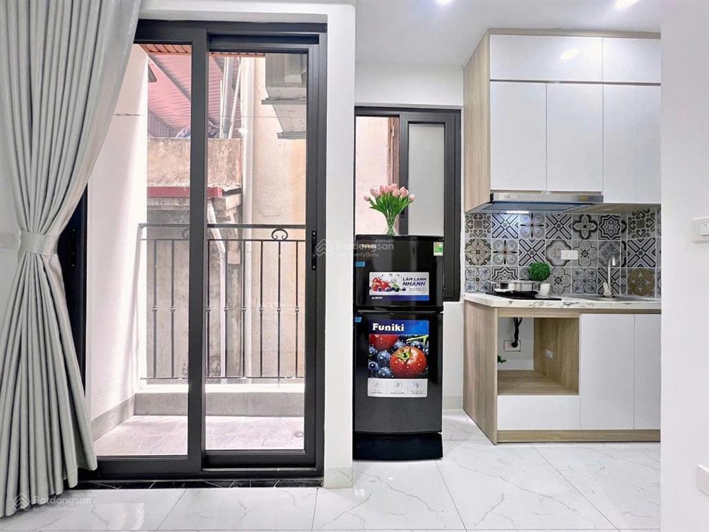 Giá sập sàn!toà chdv cầu giấy dt 700tr/n 55m2*5t*10pkk, ngõ to, cách phố 100m, tháng máy, pccc/gpxd