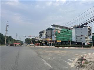 Chính chủ gửi bán 100m trục chính kinh doanh, gần cnc hòa lạc, gần khu đô thị đhqg và quốc lộ 21a