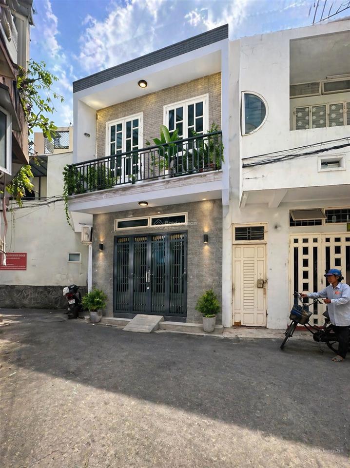 Nguyễn văn đậu  2 tầng  hxh  gần mặt tiền  52.6m2  4.7 tỷ