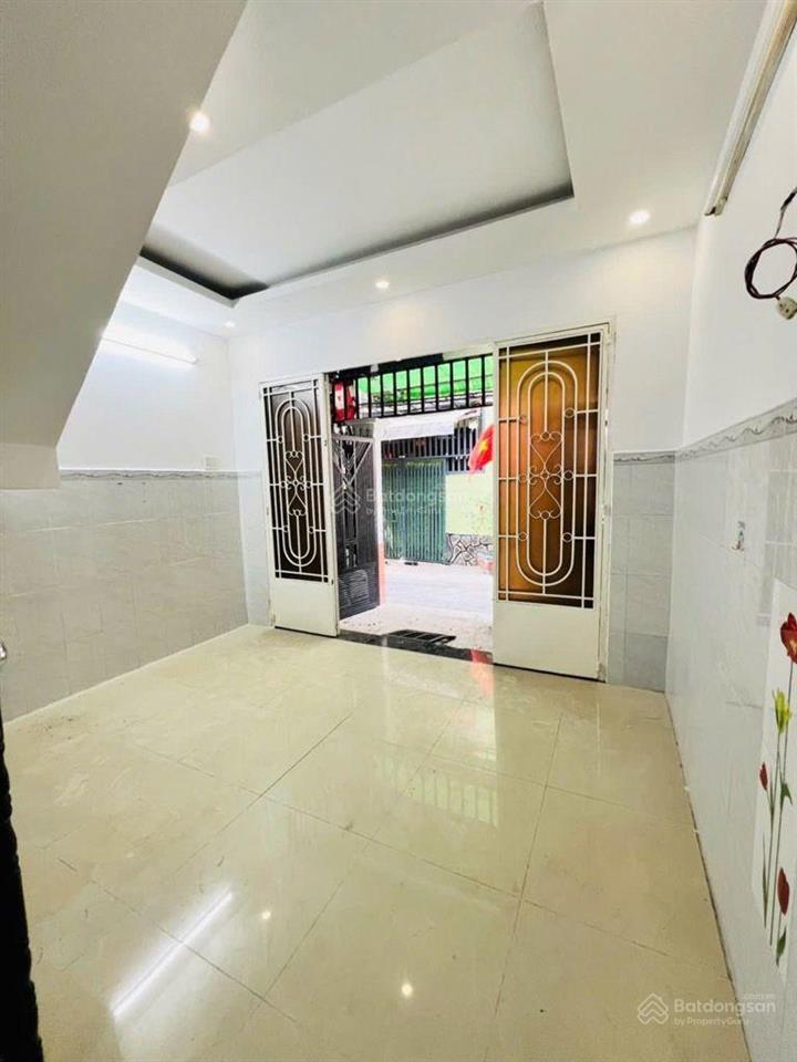 Nhà hẻm thông bông sao, phạm thế hiển, gần cầu hiệp ân, q8, dt. 33m2