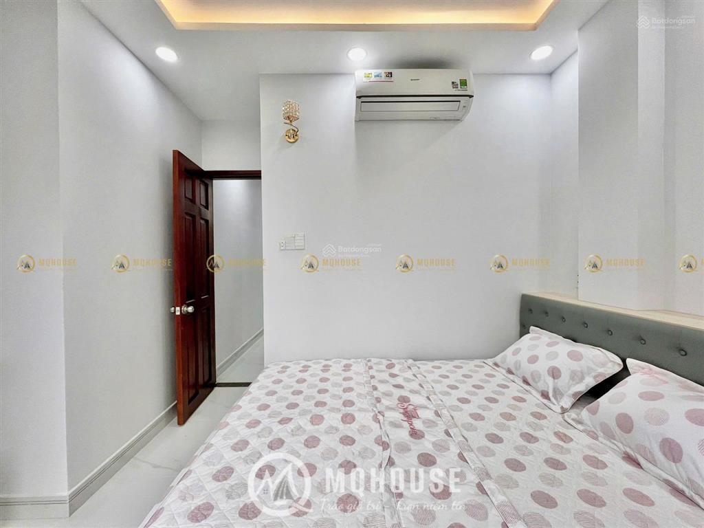 Căn hộ 2pn full nội thất ban công thoáng mát ngay sân bay tân sơn nhất