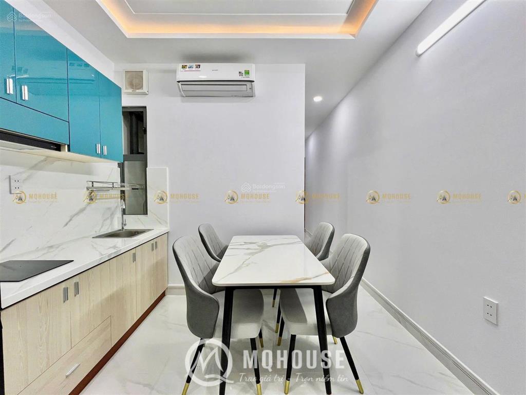 Căn hộ 2pn full nội thất ban công thoáng mát ngay sân bay tân sơn nhất