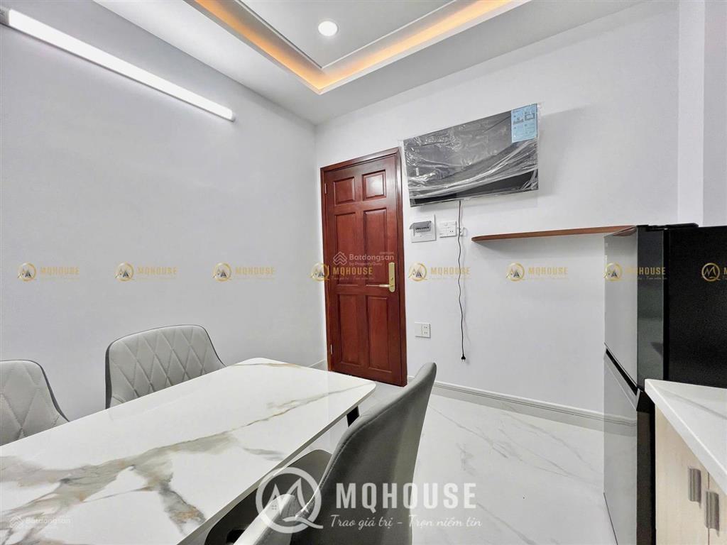 Căn hộ 2pn full nội thất ban công thoáng mát ngay sân bay tân sơn nhất