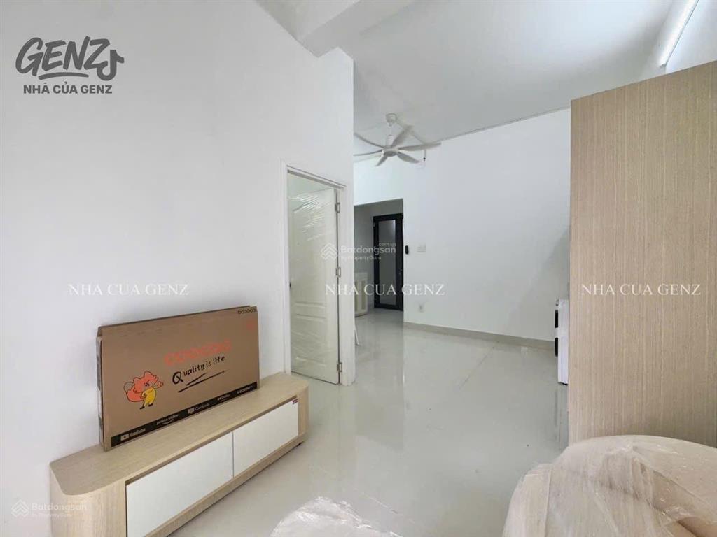 Căn hộ 2pn siêu rộng ban công, full nội thất ngay nhà ga t3