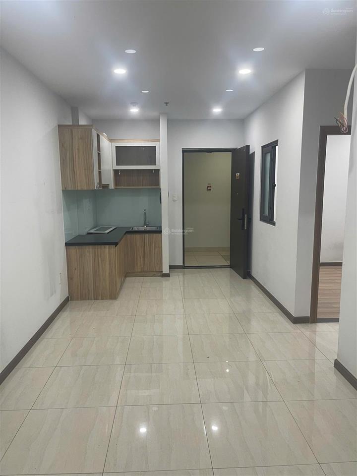 Cho thuê căn 2pn2wc bcons plaza 6tr, cọc 1 ở liền, căn cuối giá tốt