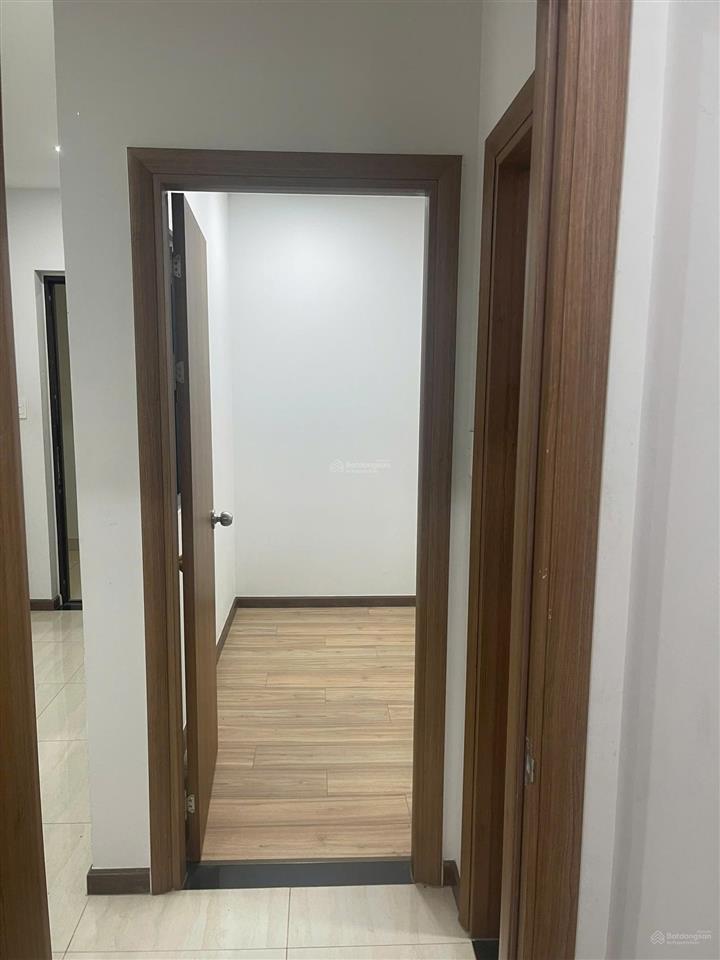 Cho thuê căn 2pn2wc bcons plaza 6tr, cọc 1 ở liền, căn cuối giá tốt