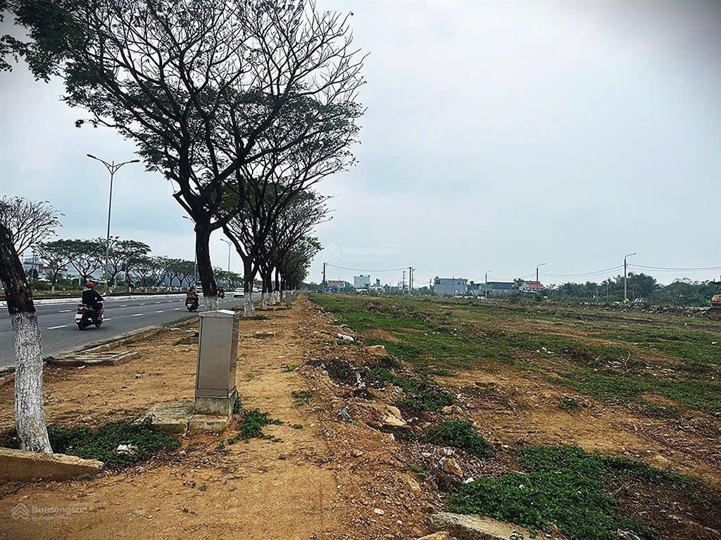Lô 100m² võ chí công hướng đông bắc