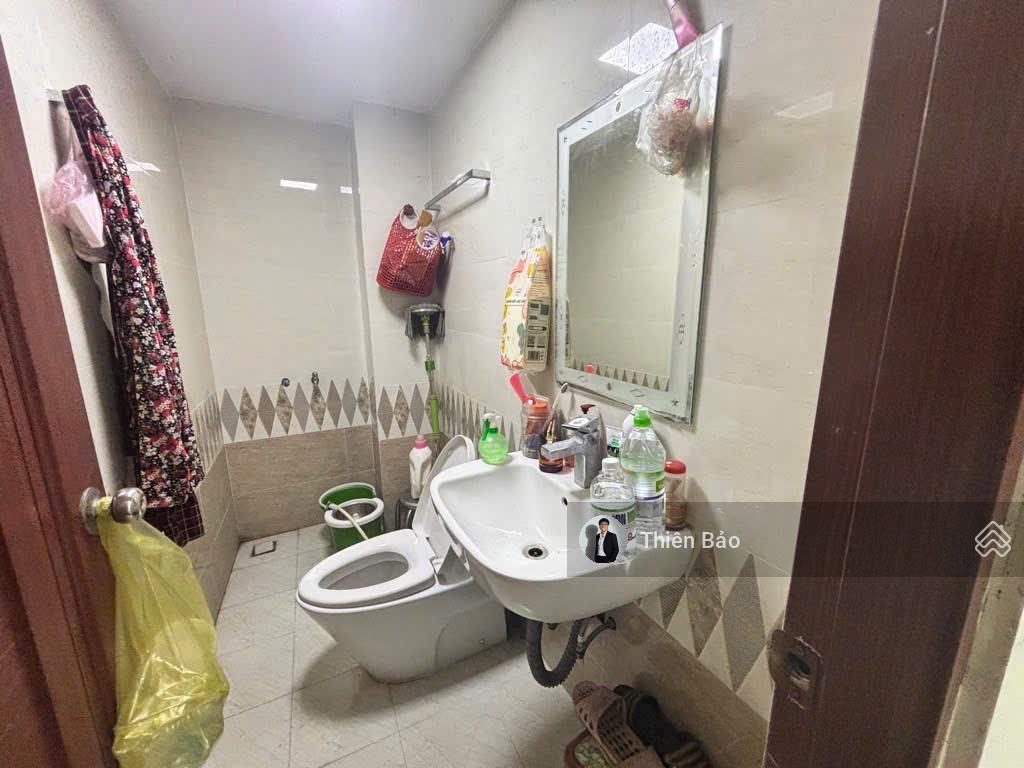 Chính chủ bán nhà đường thống nhất p16 quận gò vấp (6x18m) + trệt 2 lầu + 4 phòng ngủ 5 toilet