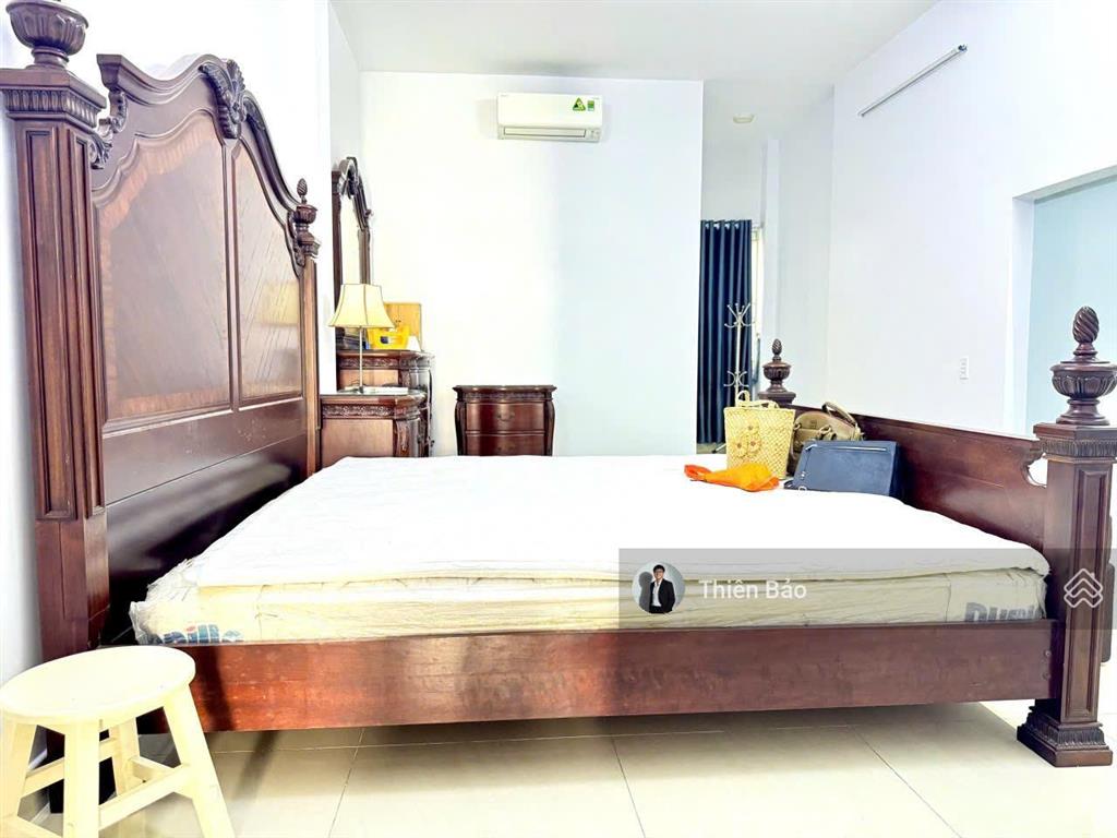 Bán nhà 525/quang trung (4x16m) 4 tầng lầu 4 phòng ngủ + đường nhựa 8m  xe hơi chạy song song