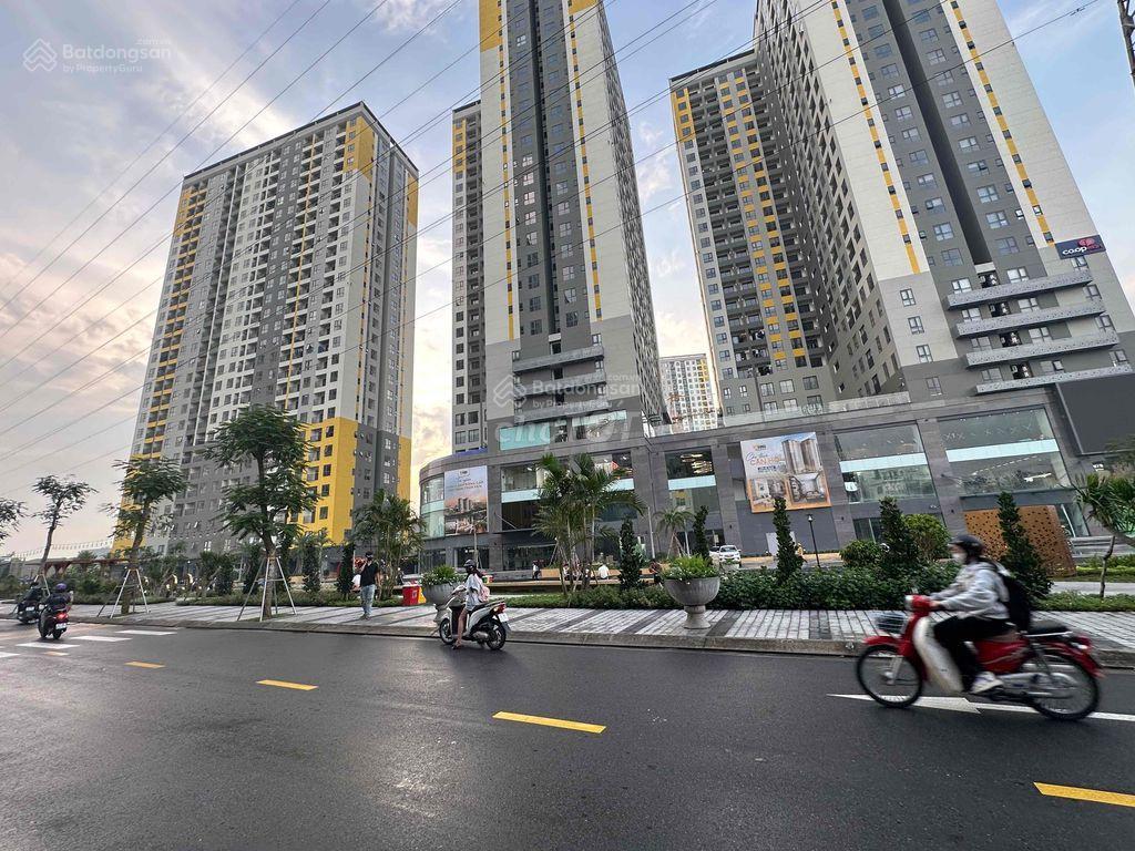 Cần ra gấp căn bcons topaz 2pn 52m² chỉ 2ty250, view hồ đá bao đẹp, sát metro số 1, làng đh