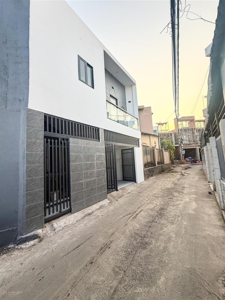 Bán nhà 1t1l (dt 49m2) đường oto thông  thuộc p. bửu hoà. giá 2,680 tỷ (giá tốt nhất khu vực)