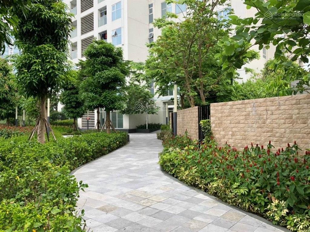 Chính chủ cần bán nhanh căn hộ 3pn, 2wc, 114m2 tầng cao view thoáng, full nội thất, nhà đã có sổ