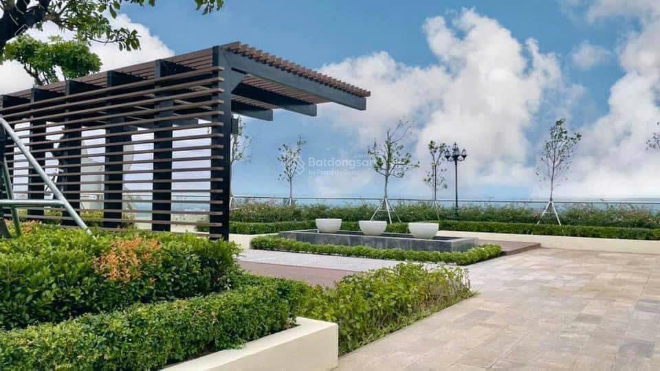 Bán căn penhouse tại d’. el dorado, dt 236m2, 4pn, 3wc, tầng 27, ban công đông nam view hồ tây đẹp.