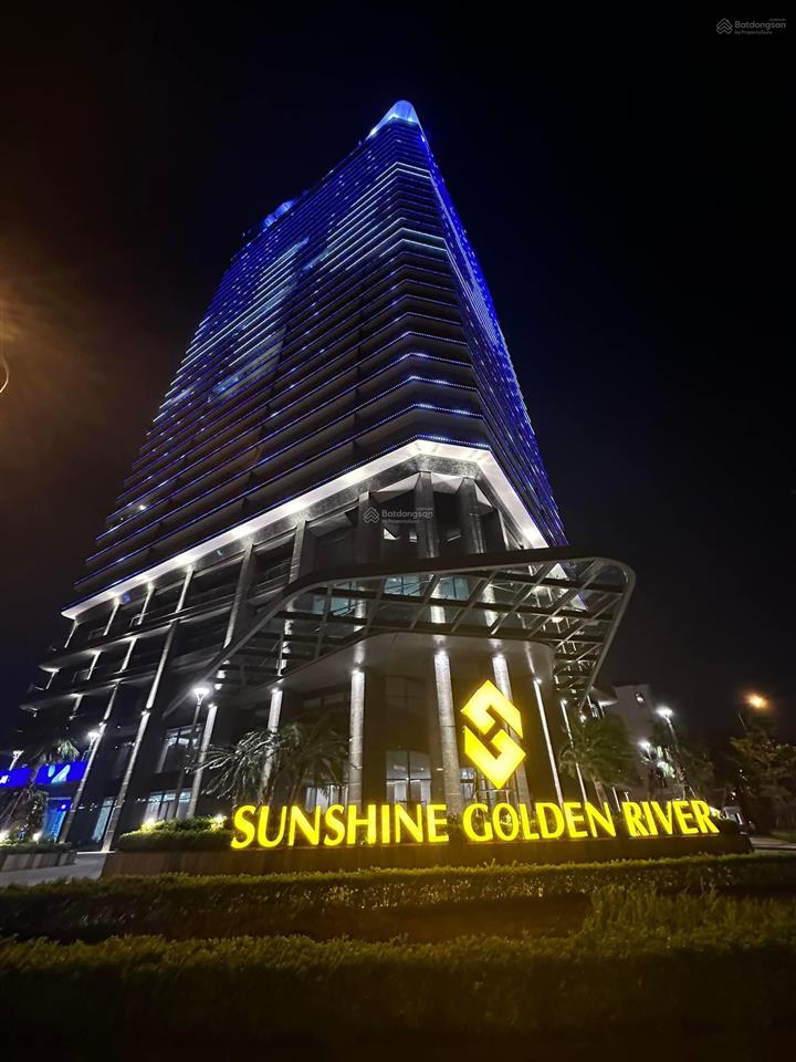 Bán cc tại sunshine golden river, dt 211m2, tk 4pn, 3wc, căn góc view thoáng, sân vườn rộng rãi