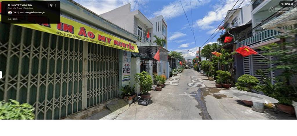 Cần tiền bán gấp, bán đất tặng nhà c4, cách biển 700m, đường oto 7m thông 2 đầu  p. vĩnh trường