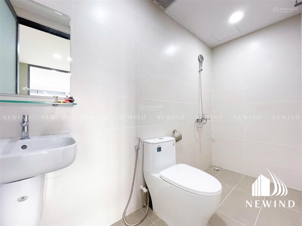 Căn hộ 1 phòng ngủ có ban công tại quận 7 sẵn sàng đón chủ mới