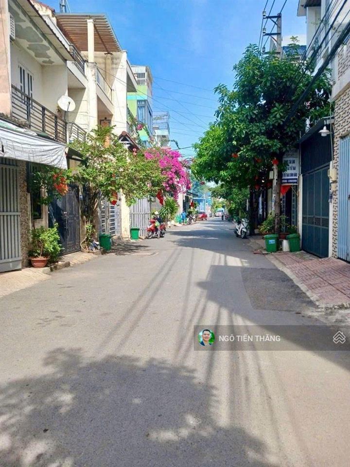 Bán gấp lô đất 61m2 mặt tiền đường 6m  gò cát  phú hữu  quận 9 chỉ 4.39 tỷ