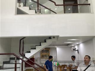 Bán nhà 4 tầng  trung tâm phước long  quận 9