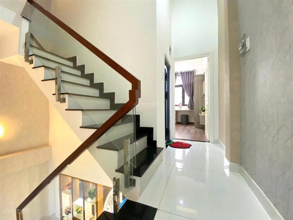 Siêu phẩm xuân đỉnh, 2 thoáng trước sau, 30m ra ô tô tránh,ngõ 3 gác tránh xe máy, dân xây, 42m2*5t